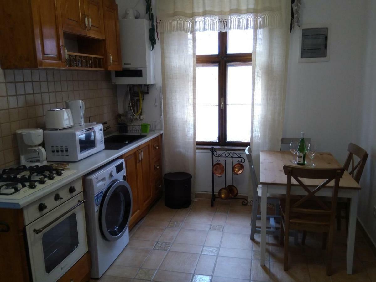 Apartamento Casa Livia Braşov Exterior foto